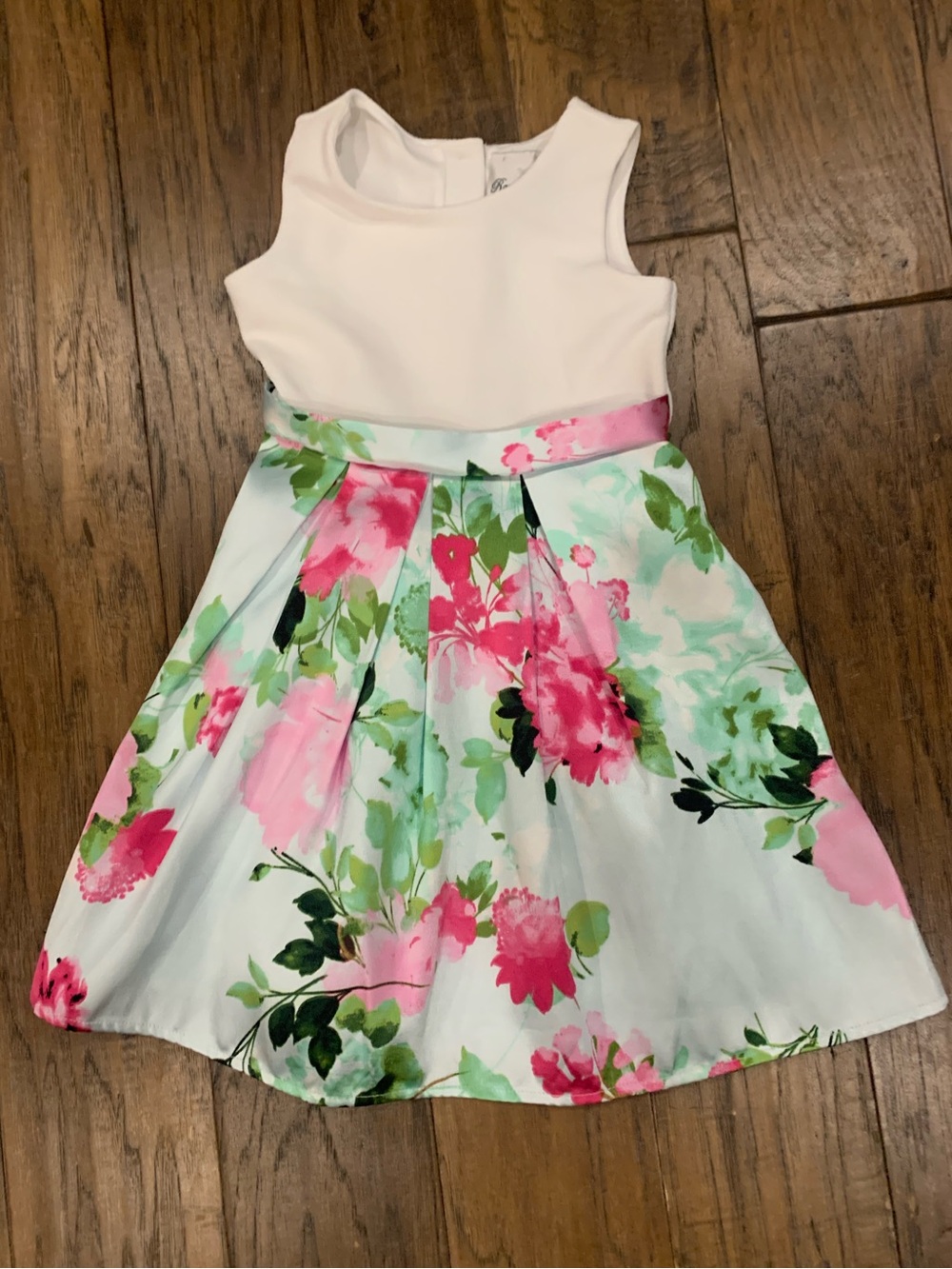 Rare Editions White Bodice Floral Pleated Skirt Dress with Pink & Green Accents